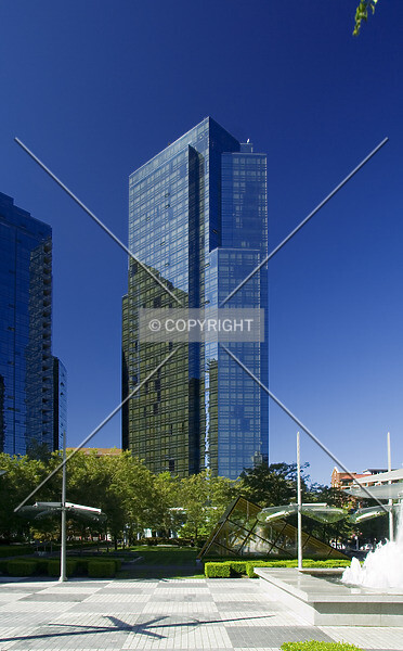 Photo 100-693-480