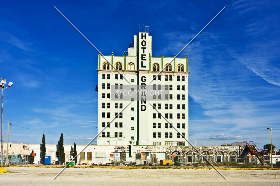 Photo 102-175-898