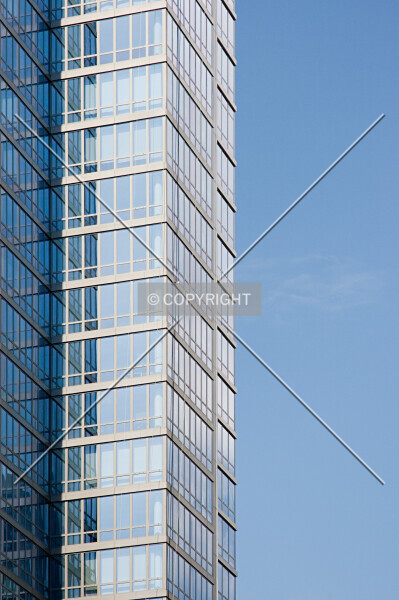 Photo 102-803-048
