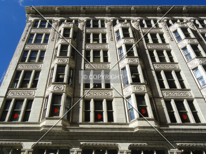 Photo 104-345-523