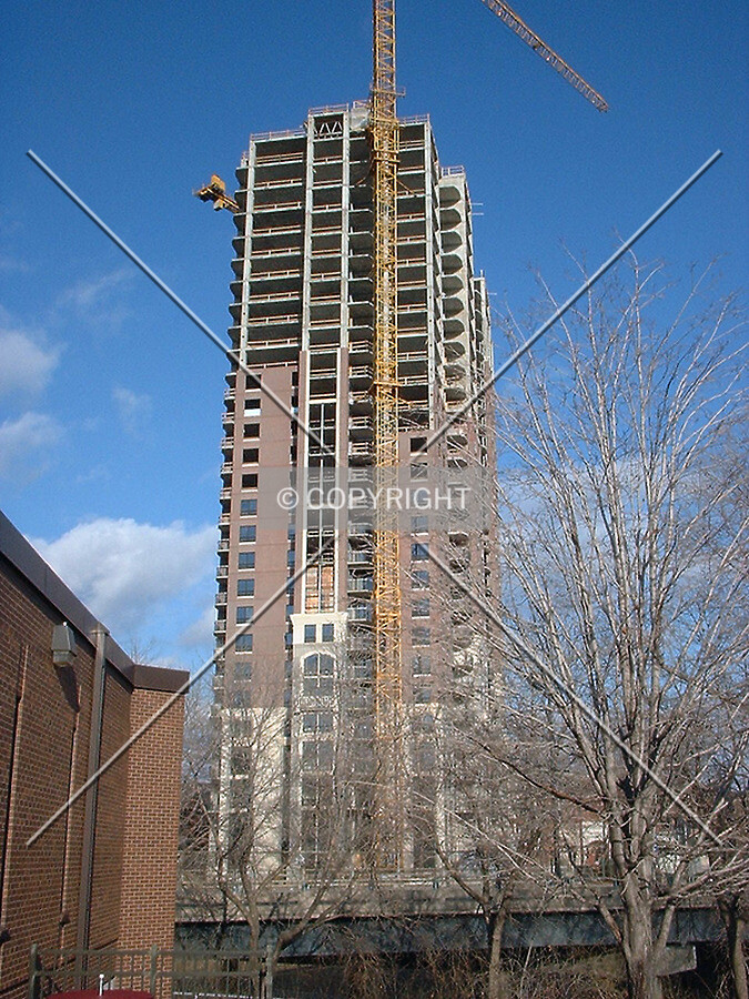 Narrow west side, from 12th Street