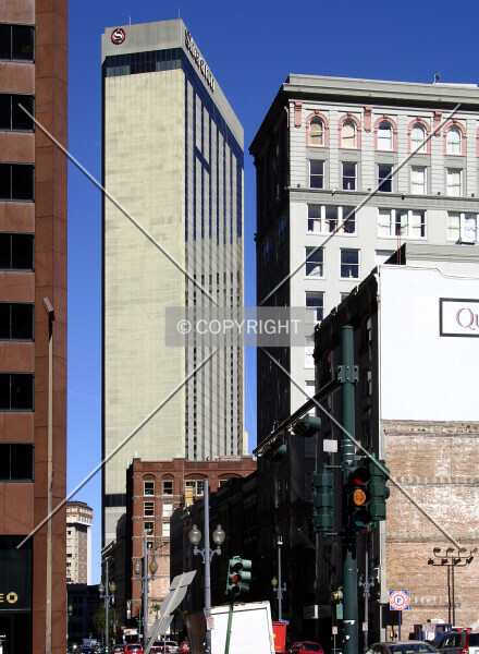 Photo 105-150-976