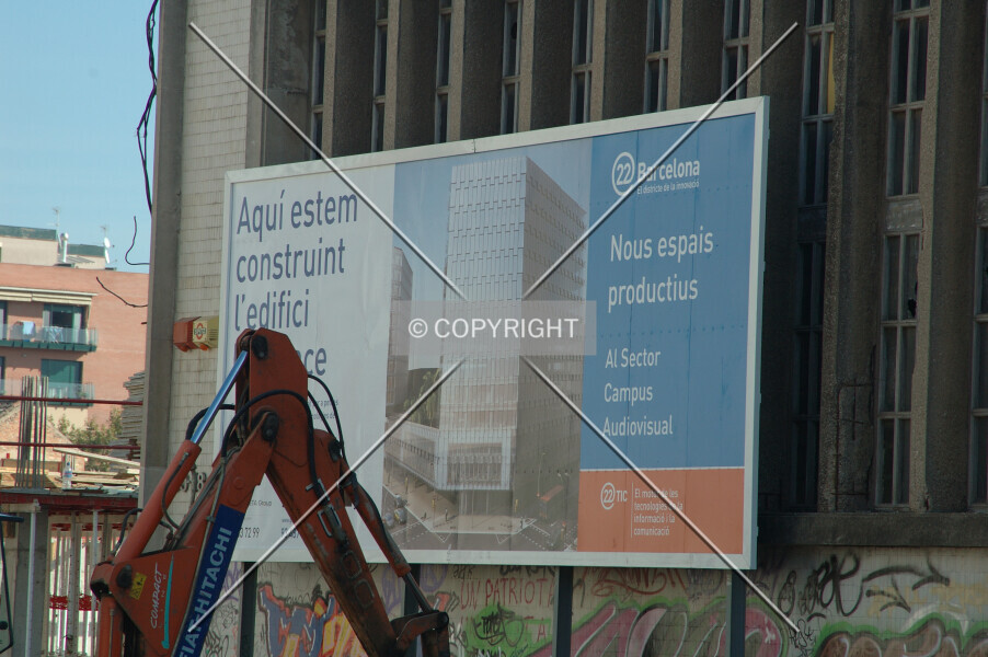 Photo 106-513-081