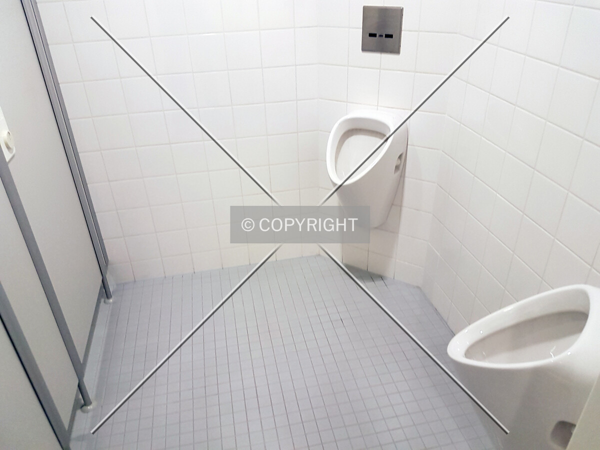 Men's toilet at TechQuartier