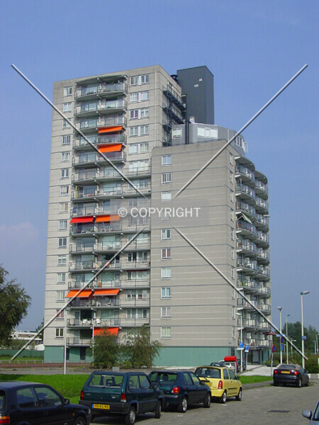 Photo 107-458-672