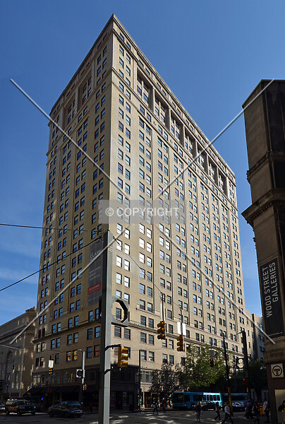 Photo 107-698-519