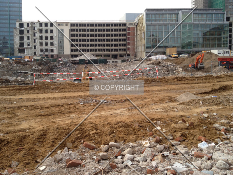 Photo 110-422-729