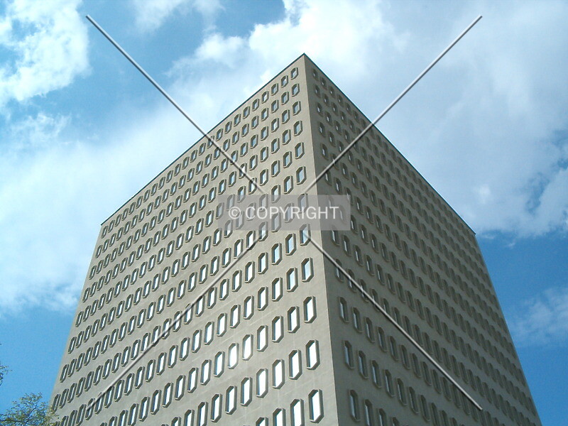 Photo 110-589-954
