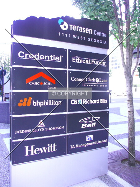 Photo 110-725-291
