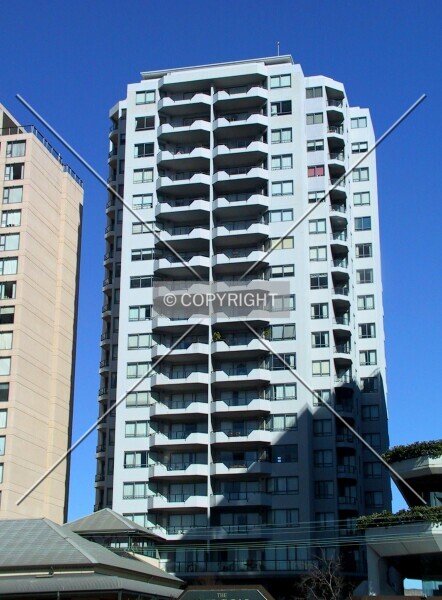 Photo 111-261-043