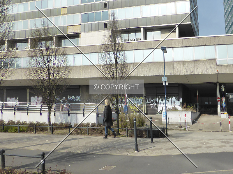 Photo 111-620-074