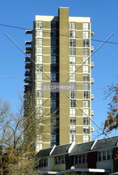 Photo 111-627-290