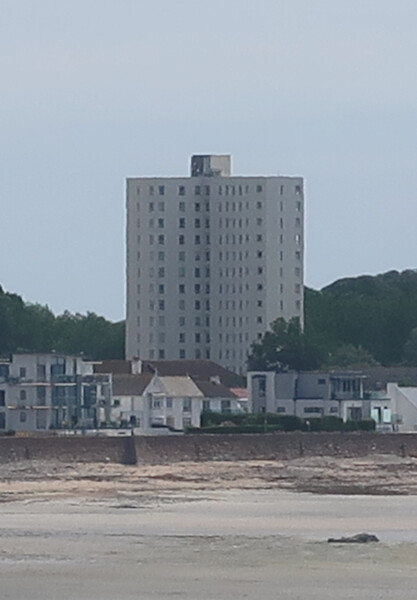 Le Marais Block G