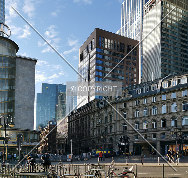 Photo 114-334-427