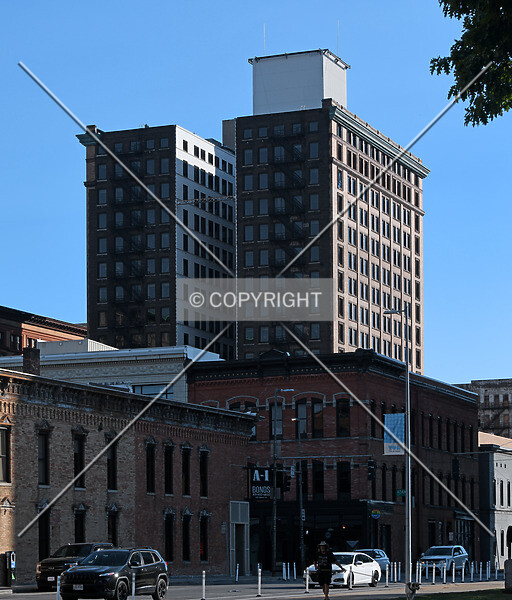 Photo 947-710-115