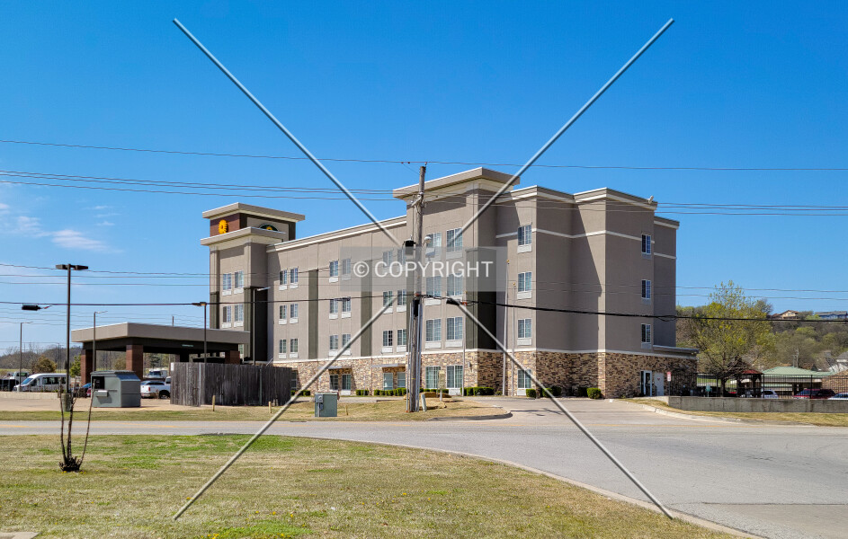 La Quinta Inn & Suites by Wyndham - Tulsa - Catoosa Route 66