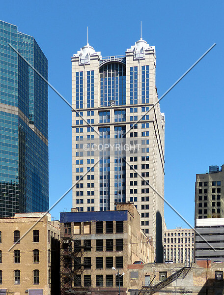 Photo 116-076-645