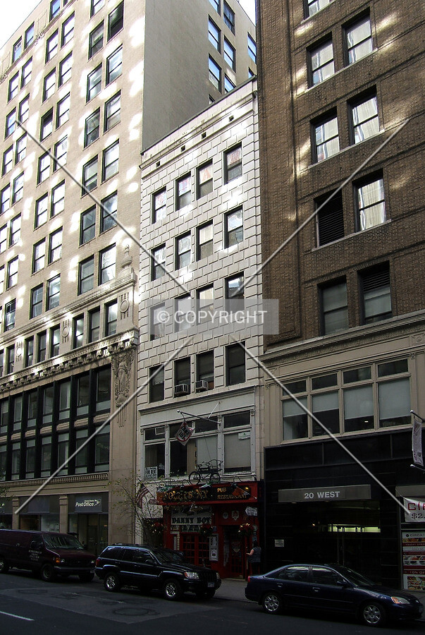 Photo 116-354-802