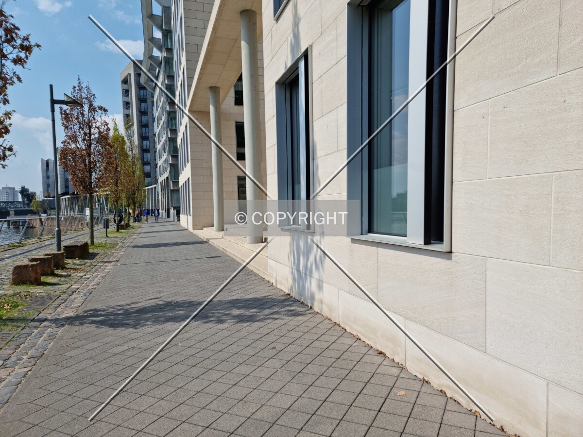 Photo 118-077-831