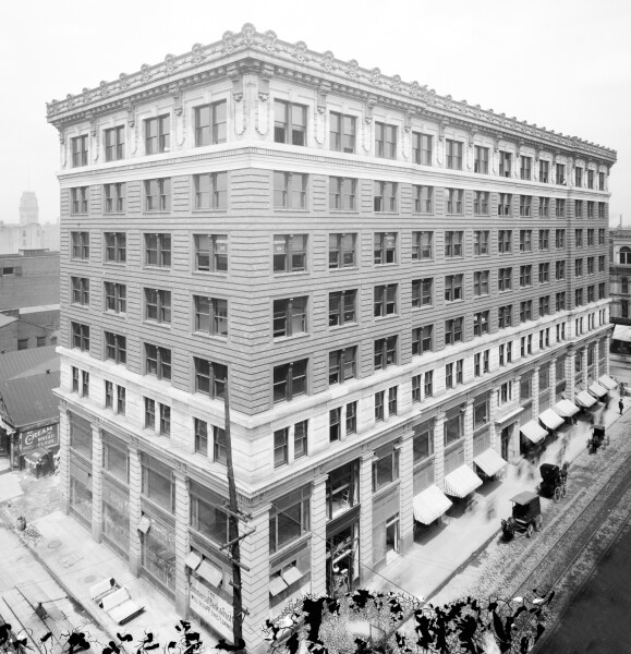 Photo 122-308-798