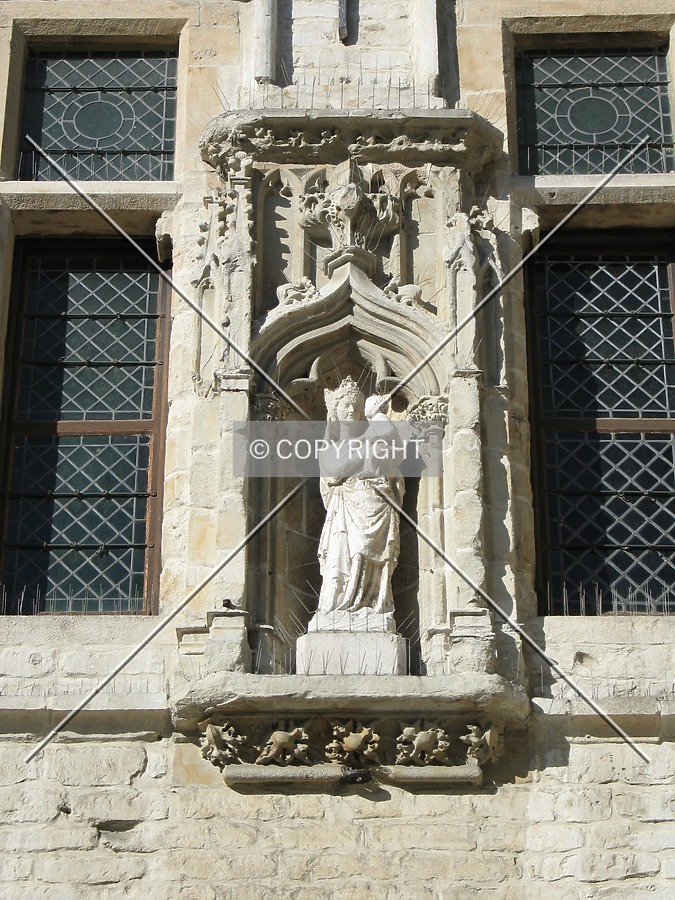 Façade detail on the south side of the main building