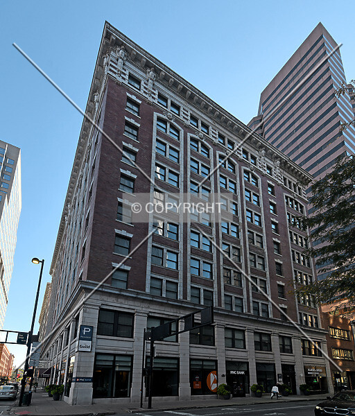 Photo 123-711-715