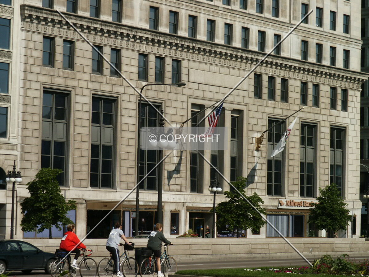 Lower floors on Michigan Avenue