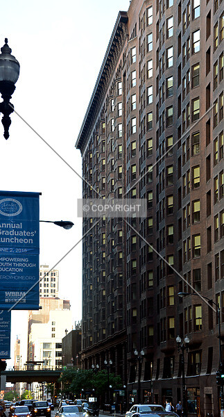 Photo 124-144-043