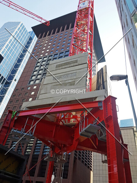 Photo 125-283-436