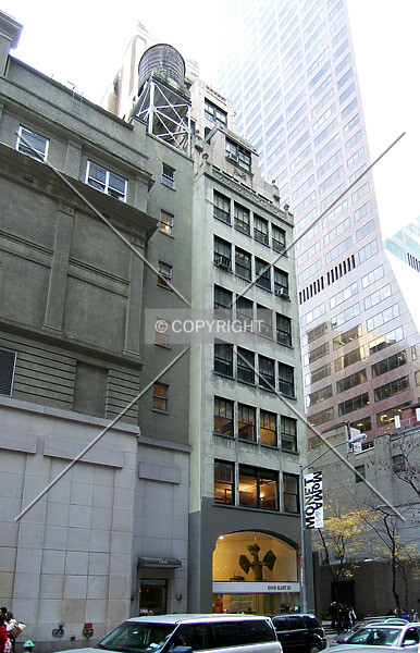 Photo 395-809-736
