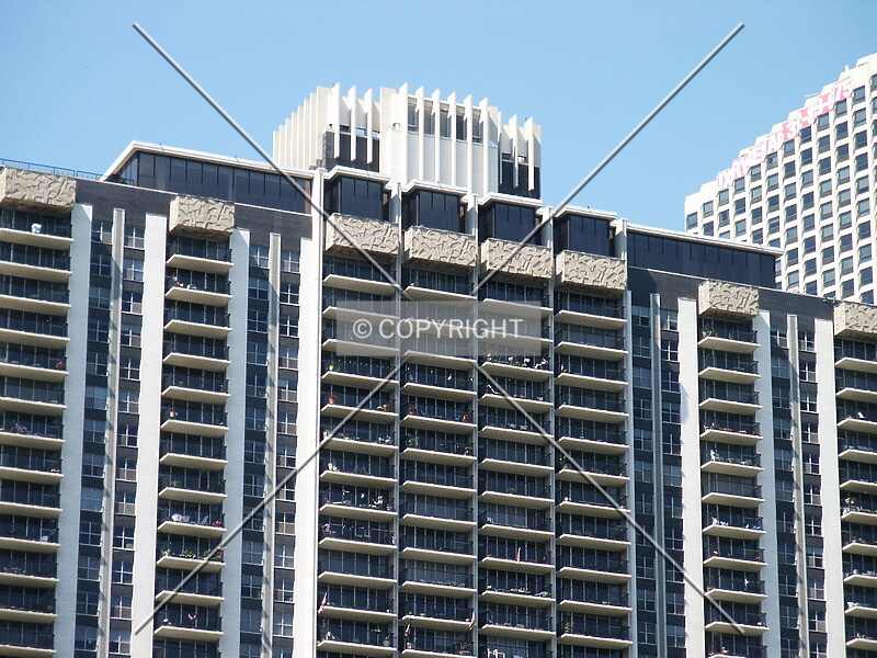 Photo 126-731-696