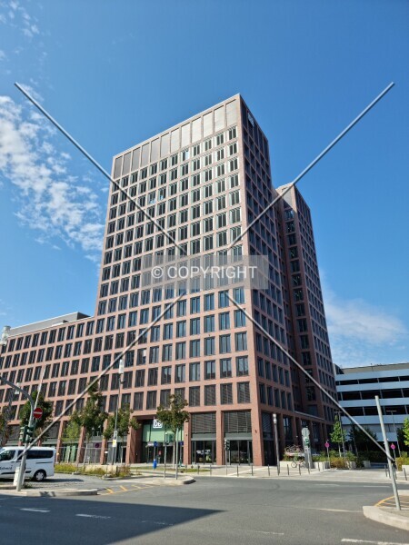 Photo 128-215-719