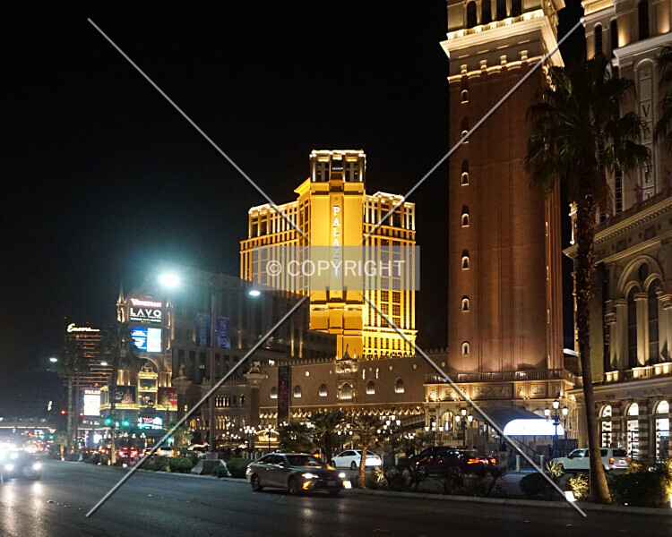 Photo 128-472-384