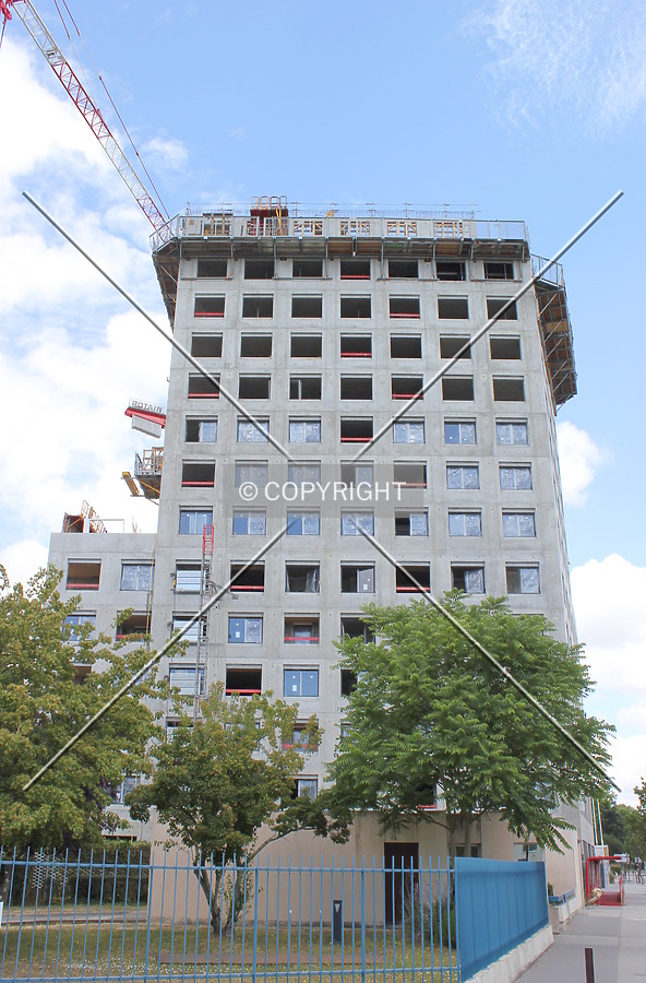 Photo 128-598-274