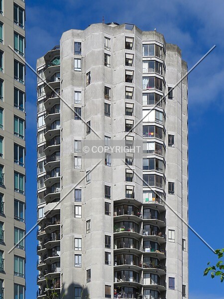 Photo 128-695-295