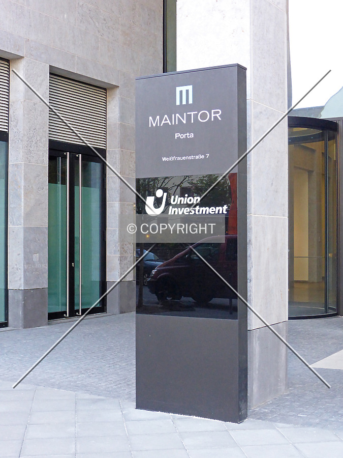 Building sign