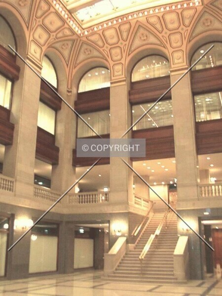 Photo 129-676-449