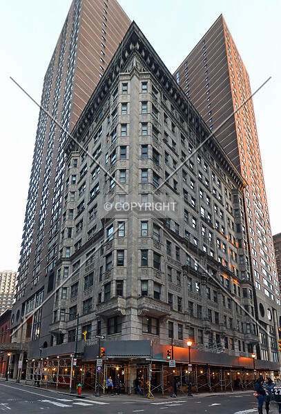 Photo 131-859-615