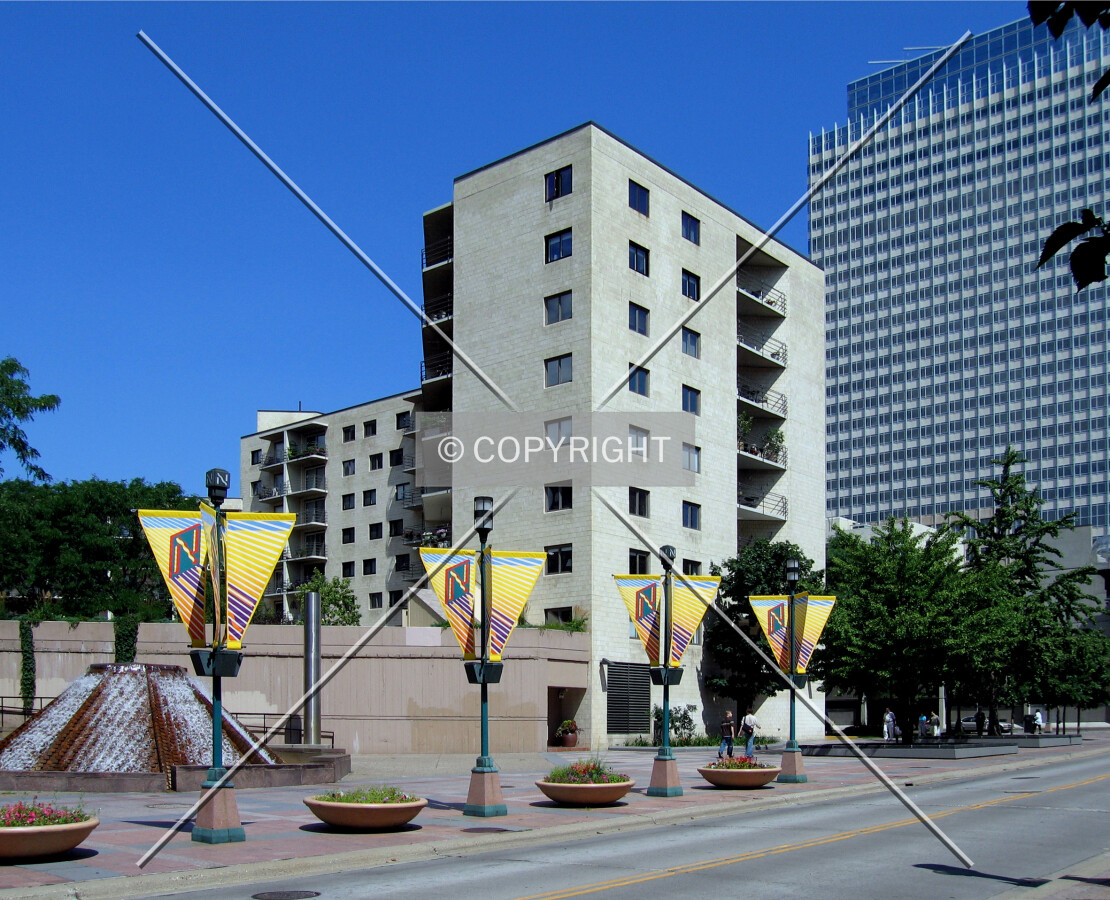 View north along Nicollet Mall