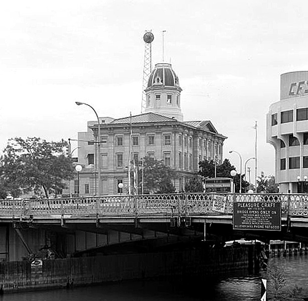 Federal Building