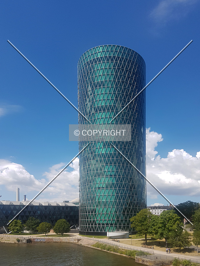 Photo 135-636-185