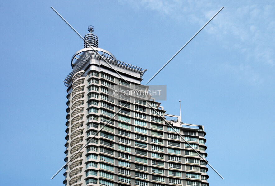 Photo 135-799-392