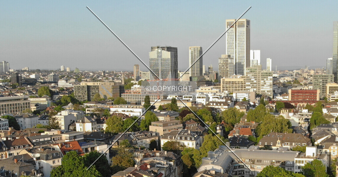 Photo 136-670-644