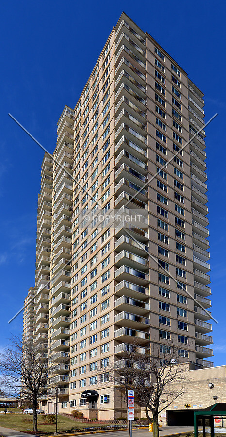 View from the southeast on North Avenue