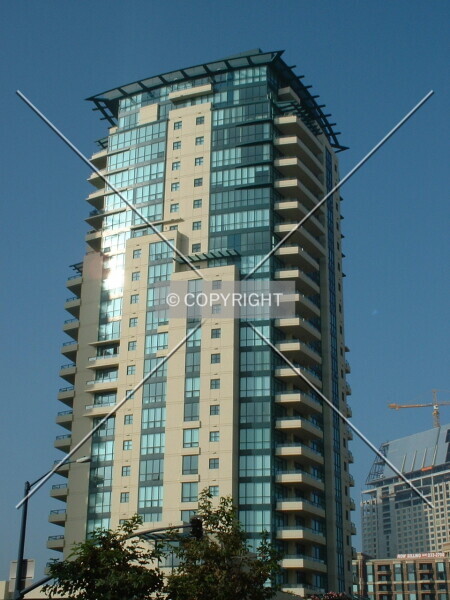 Photo 137-473-557