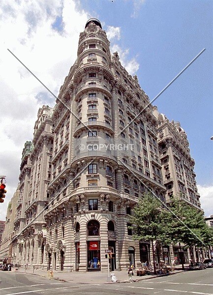 Photo 139-597-175