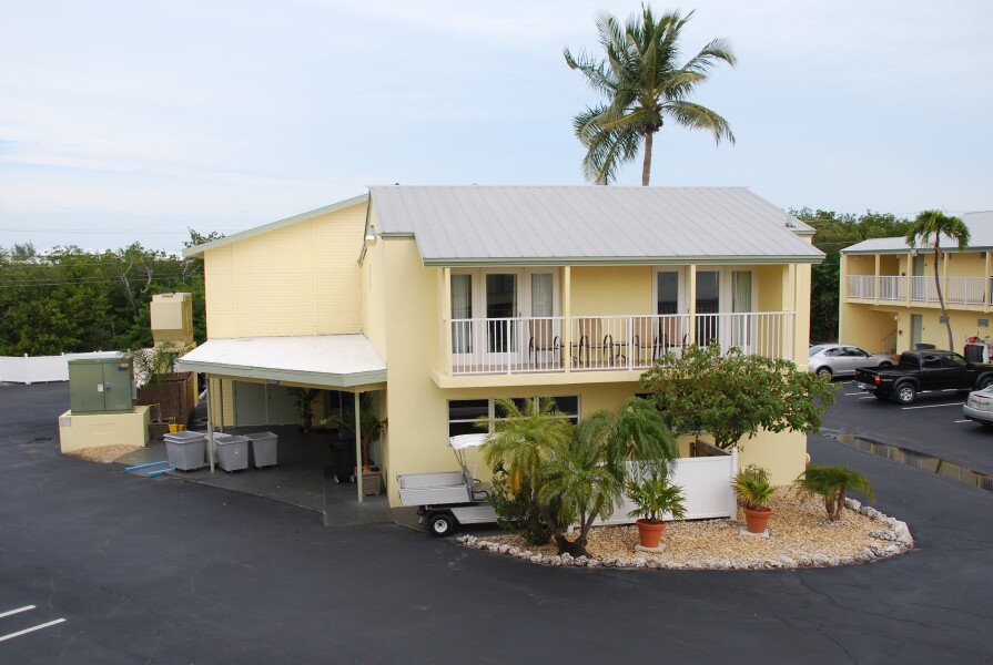Best Western Key Ambassador Resort Inn Guest House 2