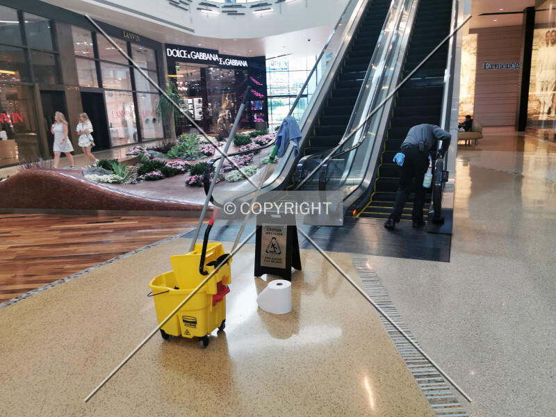 Photo 141-405-049