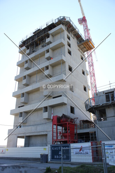 Photo 142-363-643