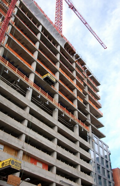 Photo 142-918-761